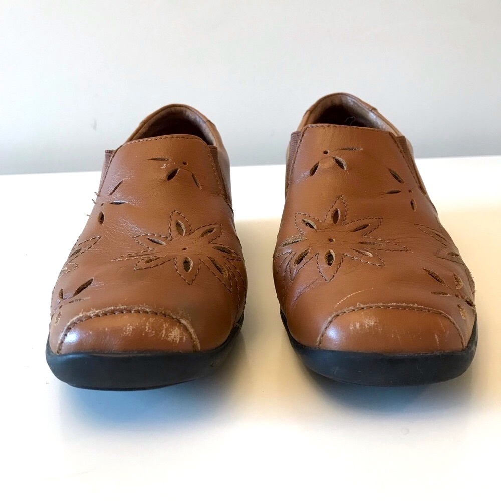 Rohde tan leather slip on flat shoes size 39